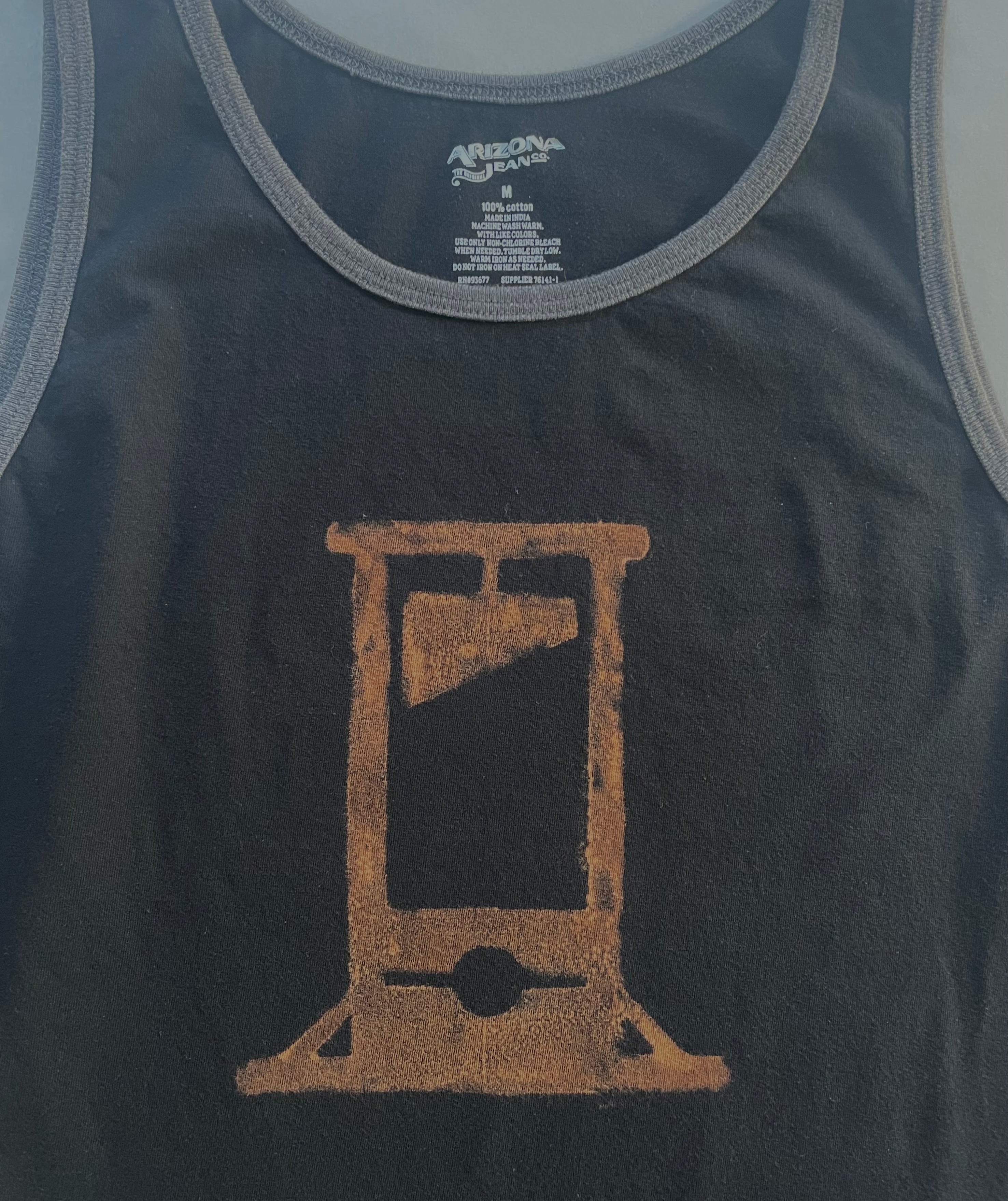 "French History" Tank Top, M, black/gray