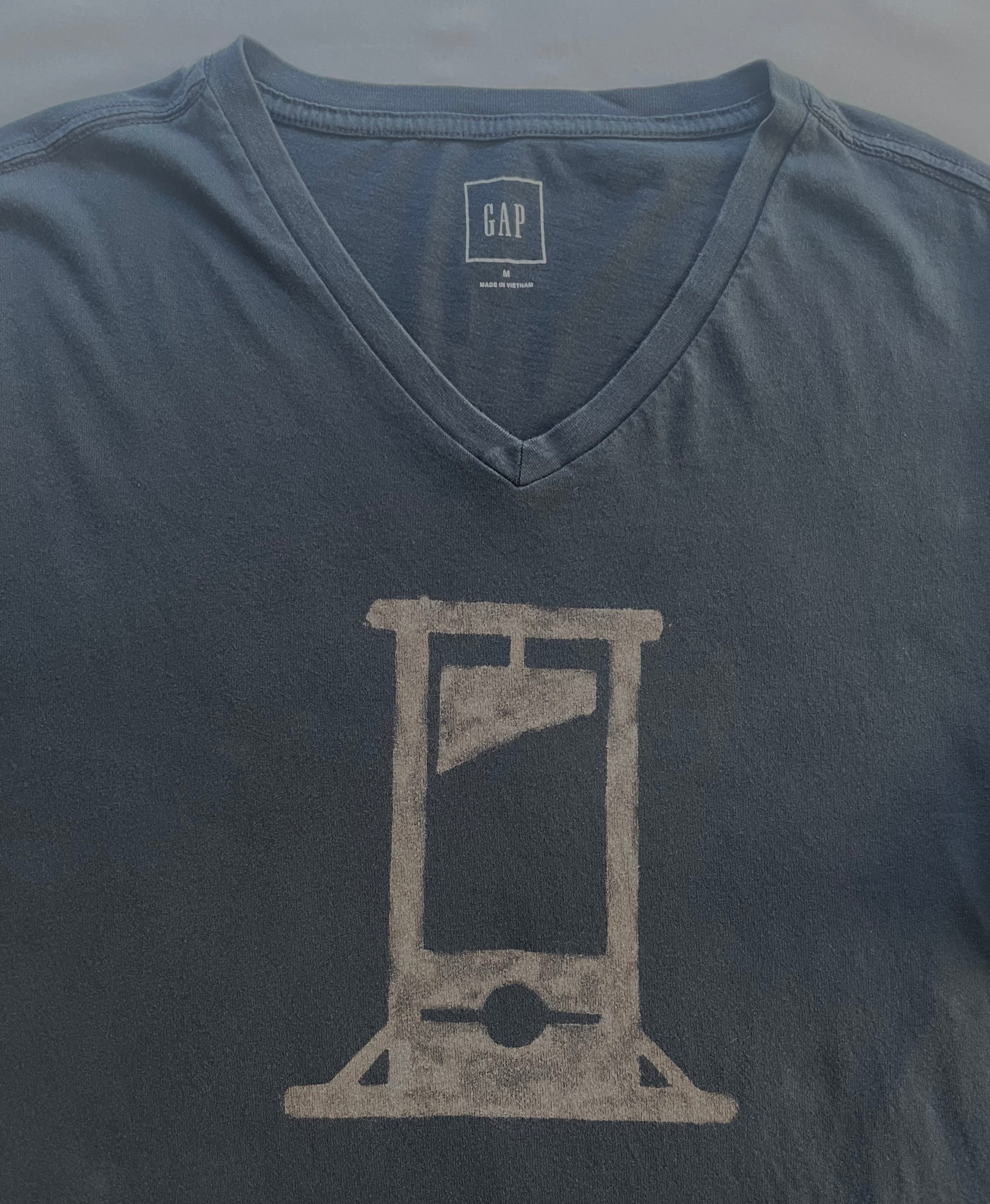 oops! "French History" Shirt, M